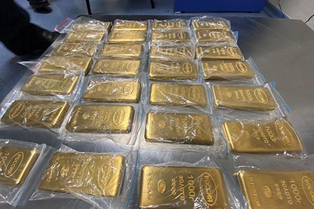 Контрабанда золотых слитков в аэропорту Внуково