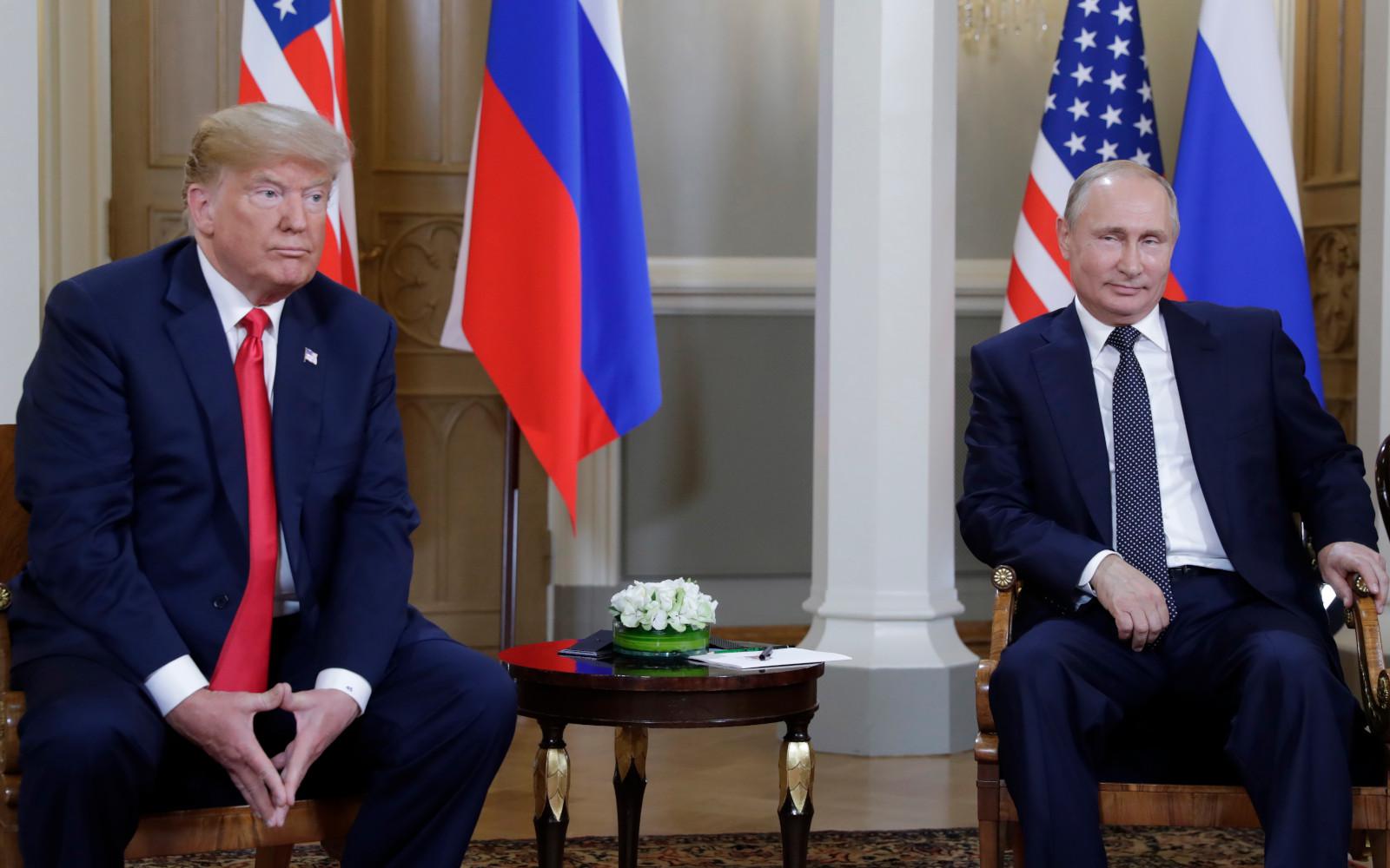 Президент США Дональд Трамп и президент России Владимир Путин